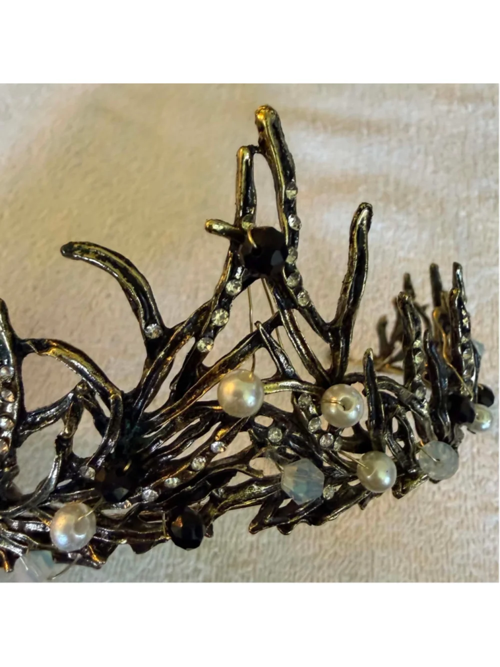 Women's Branch Tiara Hair Accessory Gold Black